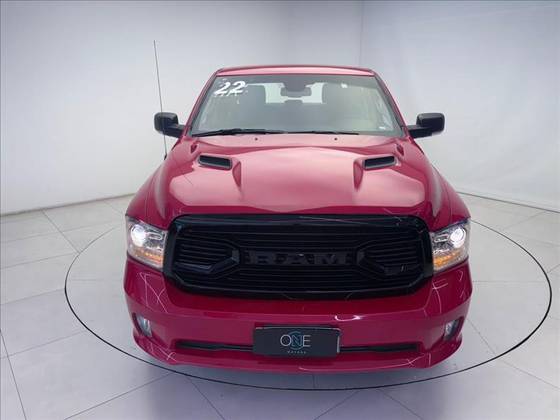 RAM CLASSIC 5.7 V8 GASOLINA LARAMIE NIGHT EDITION CD 4X4 AUTOMÁTICO